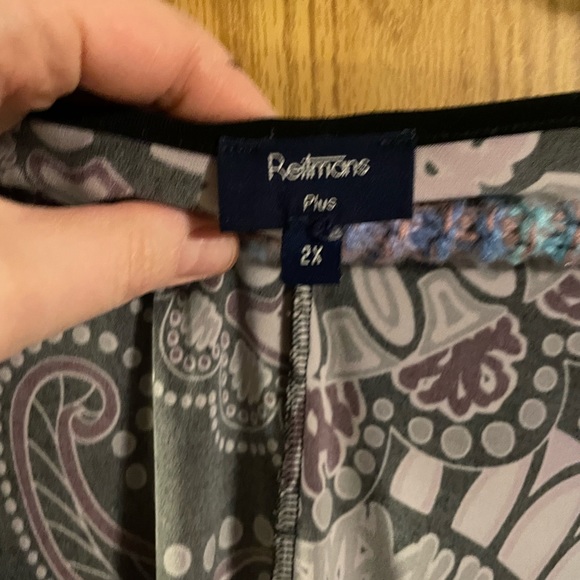 Top - Picture 2 of 2